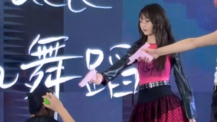 Lại diễn tiểu phẩm rồi [Midas touch-kissoflife]