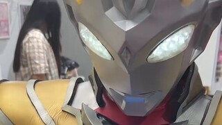 【cos】What strange ritual is Zeta performing?