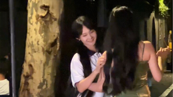 [Shengwei Yang Fuyu] “Kid, you focus on your studies, and I’ll focus on making money.”