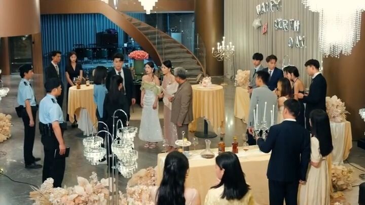 เสี่ยวเย่เย่ เกิดใหม่มาเป็นทายาทเฉิงซิงมีเดีย