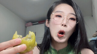 读评论|我心里的那个小朋友还没长大，希望她只在我快乐的时候出现吧