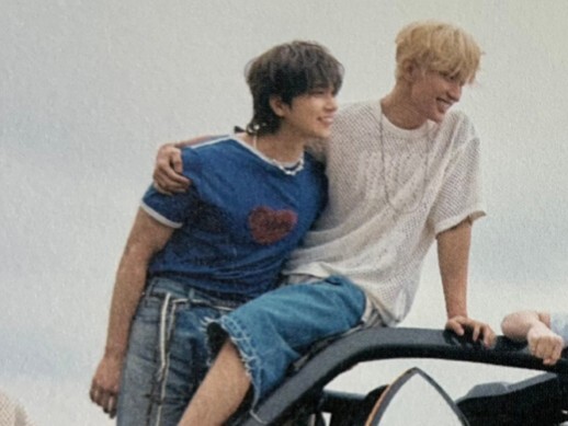 น้องชายที่อ่อนกว่ารู้สึกไวต่อการที่พี่ชายมองว่าตนยังเด็กเกินไป