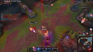 Ryze bóp cả team khi dịch chuyển tất cả vào bệ đá cổ #game