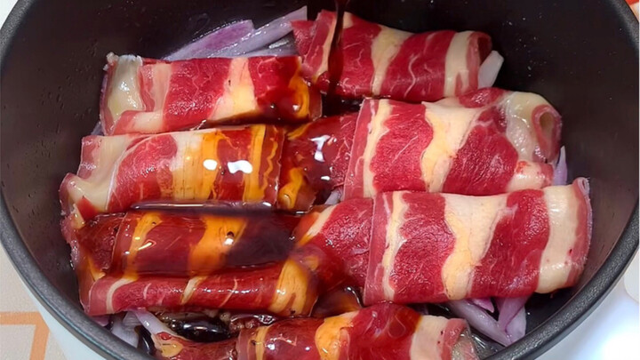 How interns can grab a quick meal after work! Egg-Covered Beef—Unbeatable!