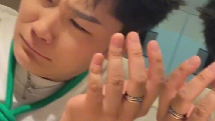 นี่เป็นสิ่งที่หลายๆคนอยากทำแต่ก็อายที่จะทำ...