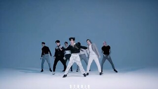 Versi Tari 4K "NOT BY THE MOON" GOT7