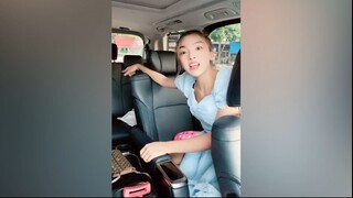 คิวช่อนผู้หญิงในรถข้างหลังหรอ 5555