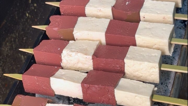 Grilled Black and White Tofu