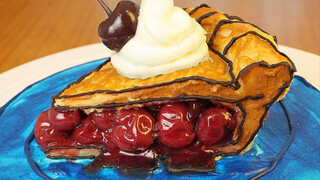 The cherry pie in SpongeBob SquarePants is actually real! 200% replica of the same cherry pie as Squ