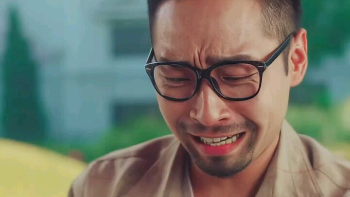 هل الحب بين البالغين دائمًا بهذه السرعة؟ غير متأكد… عُد إلى البداية وشوف من جديد: “كاتب درب التبانة”