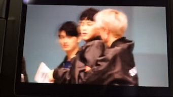 【คุ่ยปา】เหตุการณ์ก่อนหน้าที่ “พี่สาวชื่อดัง” จะปลอบสุนัข