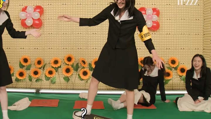 ถ้ากำลังไม่สบายใจ ก็มาดูชเวจีซูเล่นสเก็ตบอร์ดกันเถอะ ขำจนน้ำตาไหลเลย