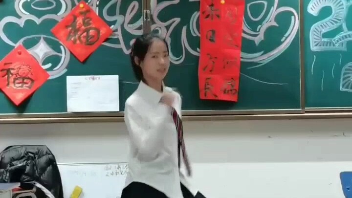 元旦在班里复兴极乐净土！！！