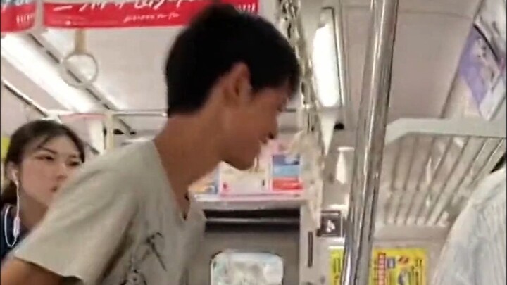 ชะตากรรมของชายผู้อยากดื่มน้ำผลไม้ทุกครั้งเวลาขึ้นรถไฟในญี่ปุ่น