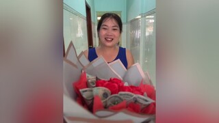 Chúc các phụ nữ 1 ngày vui vẻ saigon vinhlong viettiktok fypvietnam asian asiangirl xuhuong PhaiDepNgayNay NguoiAyXuatHien TikTokSoiPhim