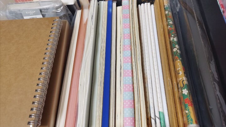 Satu like satu gambar, batasnya adalah sampai buku catatan habis; butuh motivasi untuk membuang-buan