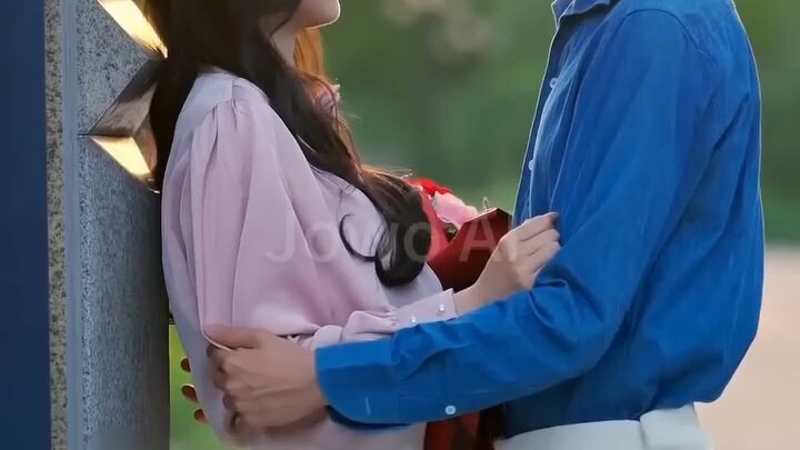 เต็มเรื่อง คุณหนูเก็บชายพเนจรไม่รู้ว่าแท้จริงคือceoพันล้าน