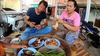 ปิ้งไก่ตำบักหุ่งแซ่บๆนำกันเด้อพี่น้อง