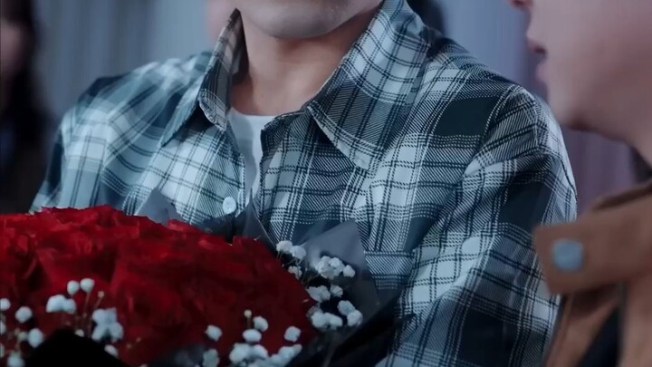 [Multi Sub] After 5 Years of Rejection, He Found Love-and She Regrets It