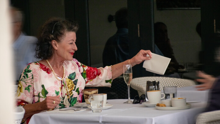 It’s as if I’ve seen a glimpse of Vivien Leigh in her later years! You can truly feel the essence of