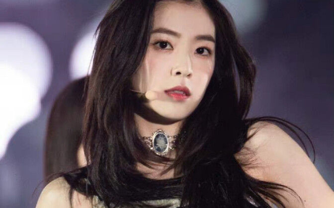 "فلتبقَ الزهور متفتحة على طول الطريق!" افتح المشاهد الشهيرة لفتيات الـIDOL باستخدام 𝔀𝓪𝓴𝓮!