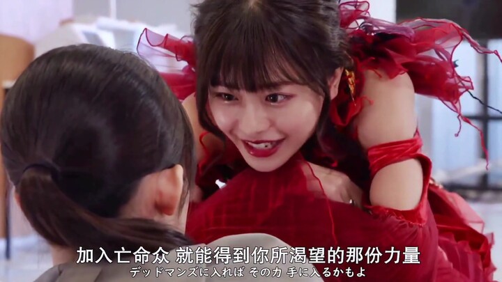 Chỉ những người biết mình yếu mới có thể trở nên mạnh mẽ hơn