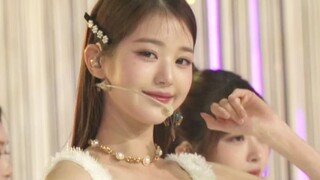 IVE出道曲ELEVEN 舞台