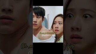 perfect moment to catch by parents 😂#kdrama #shorts #wtf #gauselectronics #kwakdongyeon #kosunghee