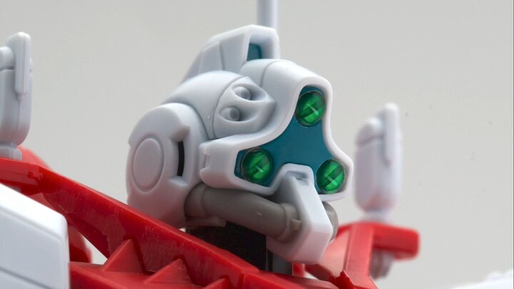 The monitor is like this! Isn't this Gelgoog's eyes pretty cool?