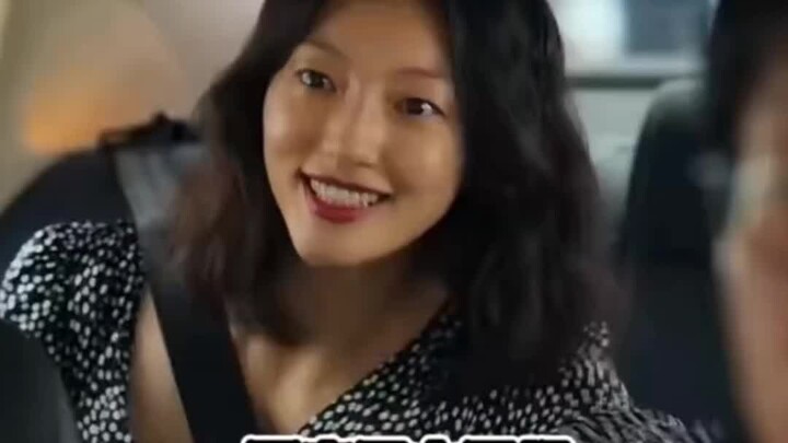 Turns out Japanese drivers aren’t allowed to have physical contact with passengers!