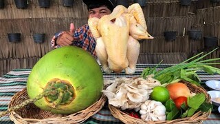 Cooking Tomyam Chicken with Coconut Water - Tomyam Chicken Thai Soup