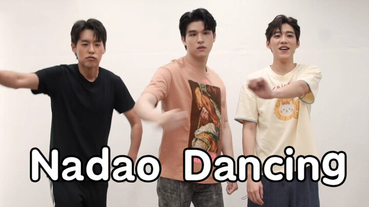 【Nadao Dancing】"Nude" reaction of a men group from Thailand
