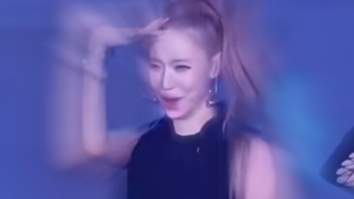 เพลงเดินขบวนดังก้อง! แต่เป็นการแพนกล้องแบบอินเดีย 3.0