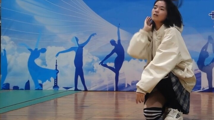 [Shiyan No. 1 Middle School Dance Club] The senior girl in the high school I recommend who can dance