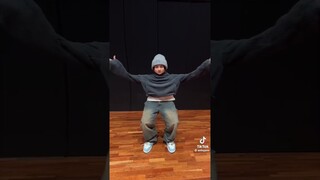 Enhypen - Jungwon Challenge 'Oompa Loompa' #ytshorts #recommended #recommended #fypシ゚ #shortsvideo