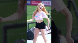 햇빛에 눈못뜨는 옐링ㅋㅋ 조예린 치어리더 Jo Yerin Cheerleader