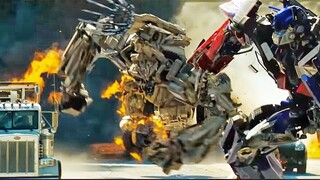 Transformers Optimus Prime vs Bonecrusher