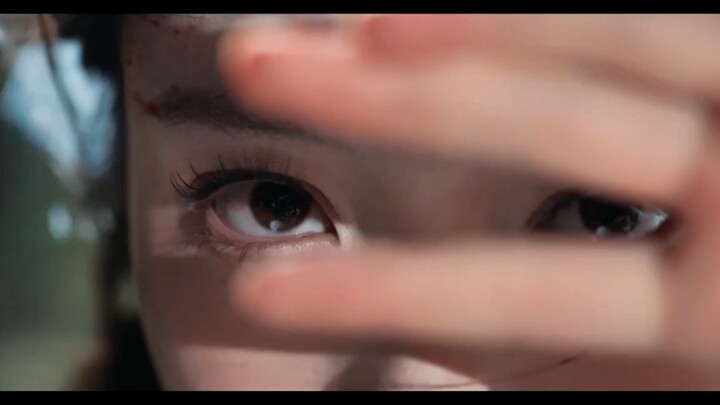 บ้านไหนกันนะ ที่ตอนสามเห็นนางเอกแล้วเหมือนเป็นเทพเจ้าเสด็จลงมาแบบนี้…