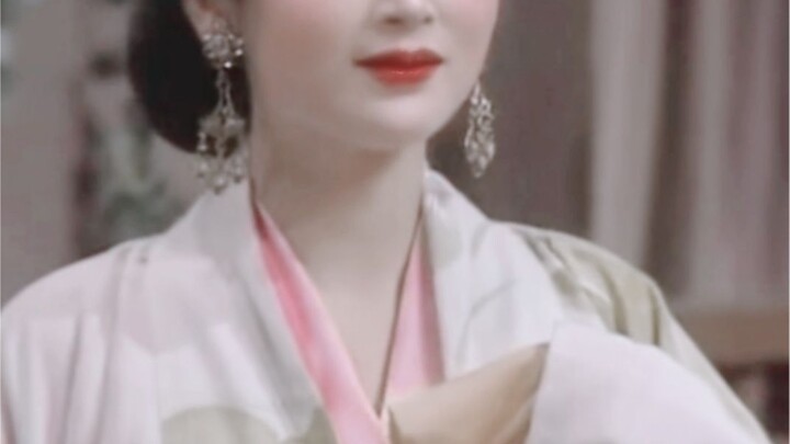 It’s so funny. If Diao Chan looked like this, I don’t believe anyone would not want to play Lu Bu!