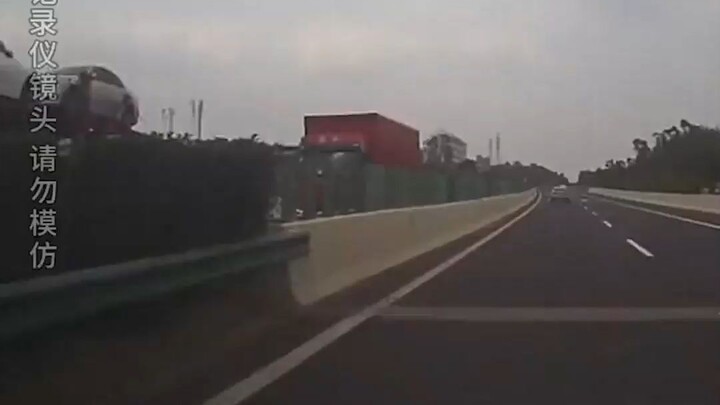 انكسر الزجاج الأمامي أثناء القيادة بالصدفة؟ مع هذه الحيلة، يمكنك إصلاحه مجانًا تمامًا!