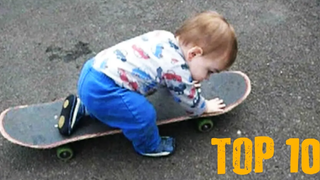 Babies Love Skateboards - 10 อันดับช่วงเวลาที่ตลกและน่ารัก