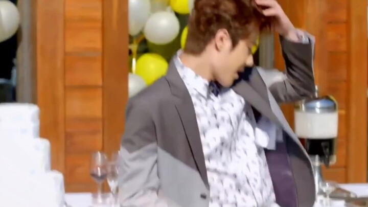 รสนิยมที่ดีที่สุดในโลกของ Wang Yibo คือคลิปเต้น Qinghuan Zhai Zhiwei