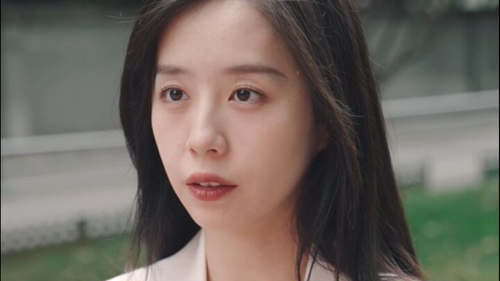 رأيت بأم عيني الشجرة التي غرستها تحمي الآخرين من الرياح والأمطار، بينما أنا أقف يقظًا تمامًا كمن يتح