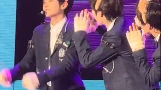 Tonkatsu kalian... mari nikmati pemandangan yang indah