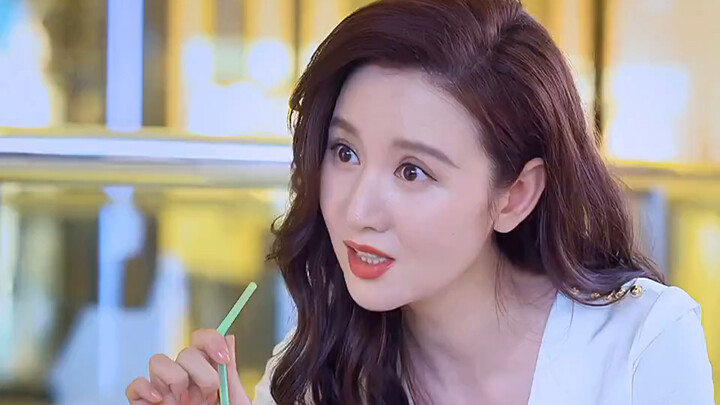 Wife Pretends to Divorce Just for a 2-Million-Dollar Relocation Apartment