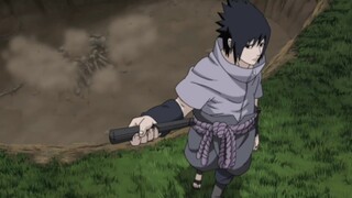 Sasuke: Tôi vừa mới mở mắt ra, hãy ăn mừng bằng cách giết một Zetsu trắng