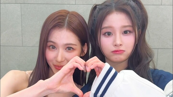 【NMIXX&TWICE】Cặp mẹ con lại xuất hiện rồi💞! Nhìn SANA🐹 và Seoyeon🐰 nào
