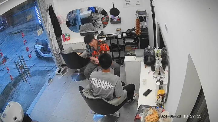 到底什么染颜色老师才看不出来？