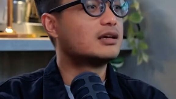 Intinya jangan terlalu memikirkan omongan orang