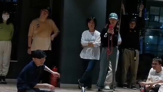 Phong cách múa rối là gì? Làm thế nào để tích hợp Puppet với Popping? 》- Giải thích về lớp học sau g